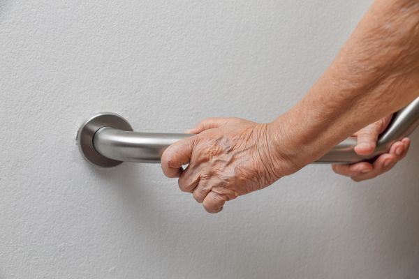 Cost of Grab Bar Installation in Paso Robles