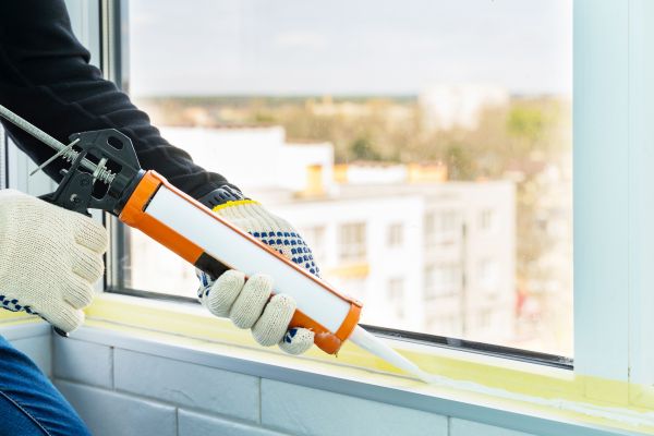 Cost of Window Recaulking Service in Paso Robles