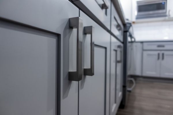 Cost of Hardware Mounting in Paso Robles