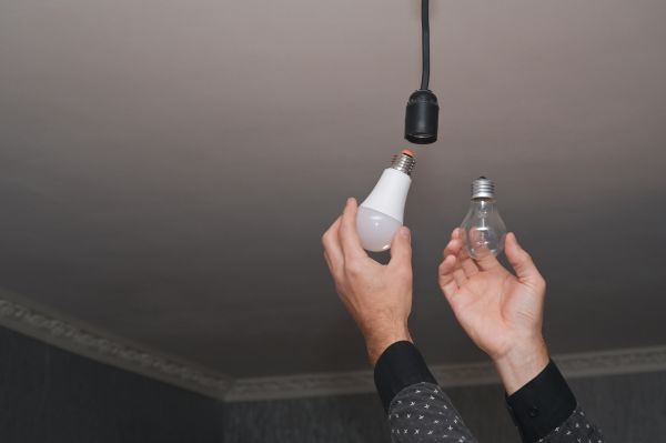 Cost of Light Bulbs Replacement in Paso Robles