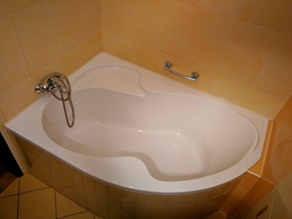 Tub Handrail Installation in Paso Robles
