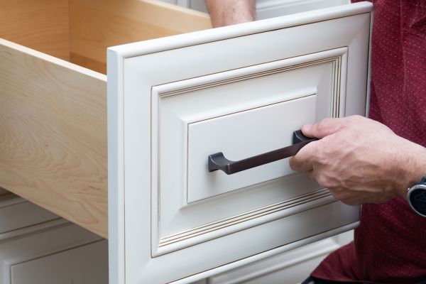 Cost of Cabinet Handle Installation in Paso Robles