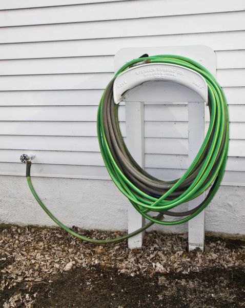 Cost of Hose Holder Installation in Paso Robles