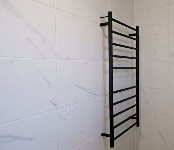 Cost of Towel Rack Installation in Paso Robles
